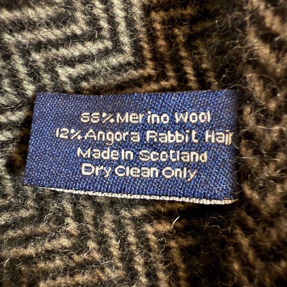 Ann Taylor Herringbone Scarf – Merino Wool & Angora – Made in Scotland - Picture 8 of 9